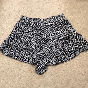 5 for $10 flowy comfy tribal shorts
